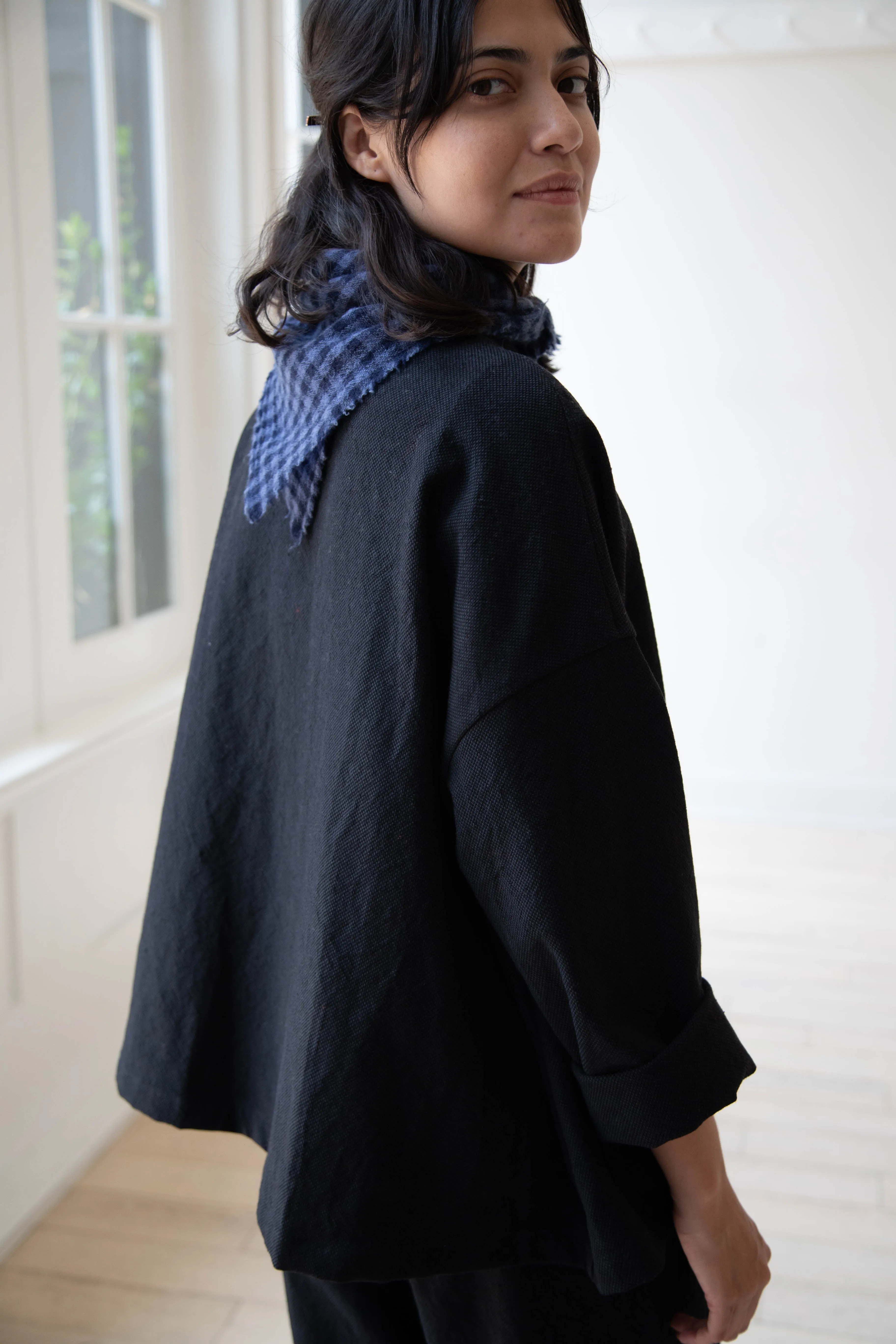 Apuntob | Small Cashmere Scarf in Blue