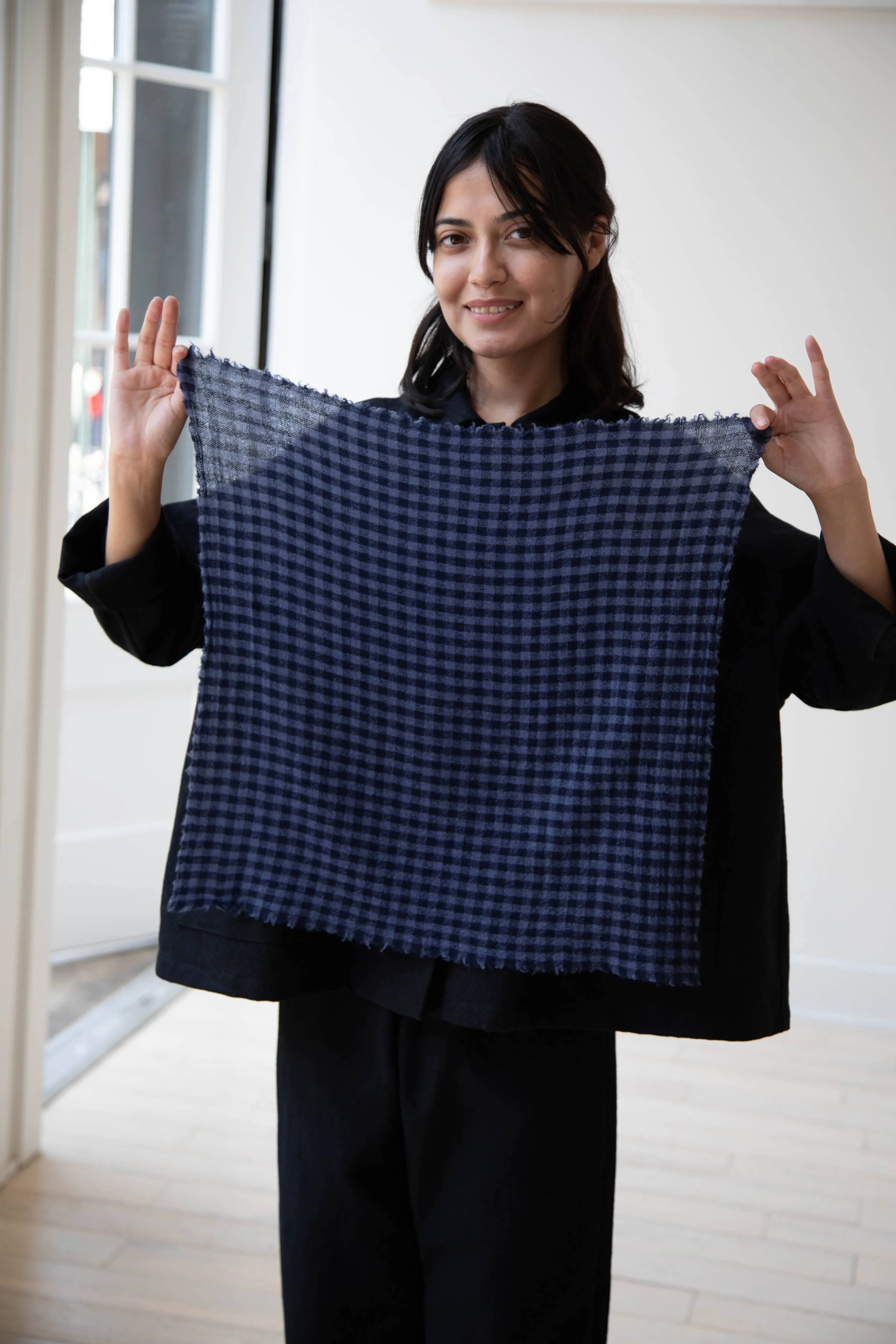 Apuntob | Small Cashmere Scarf in Blue