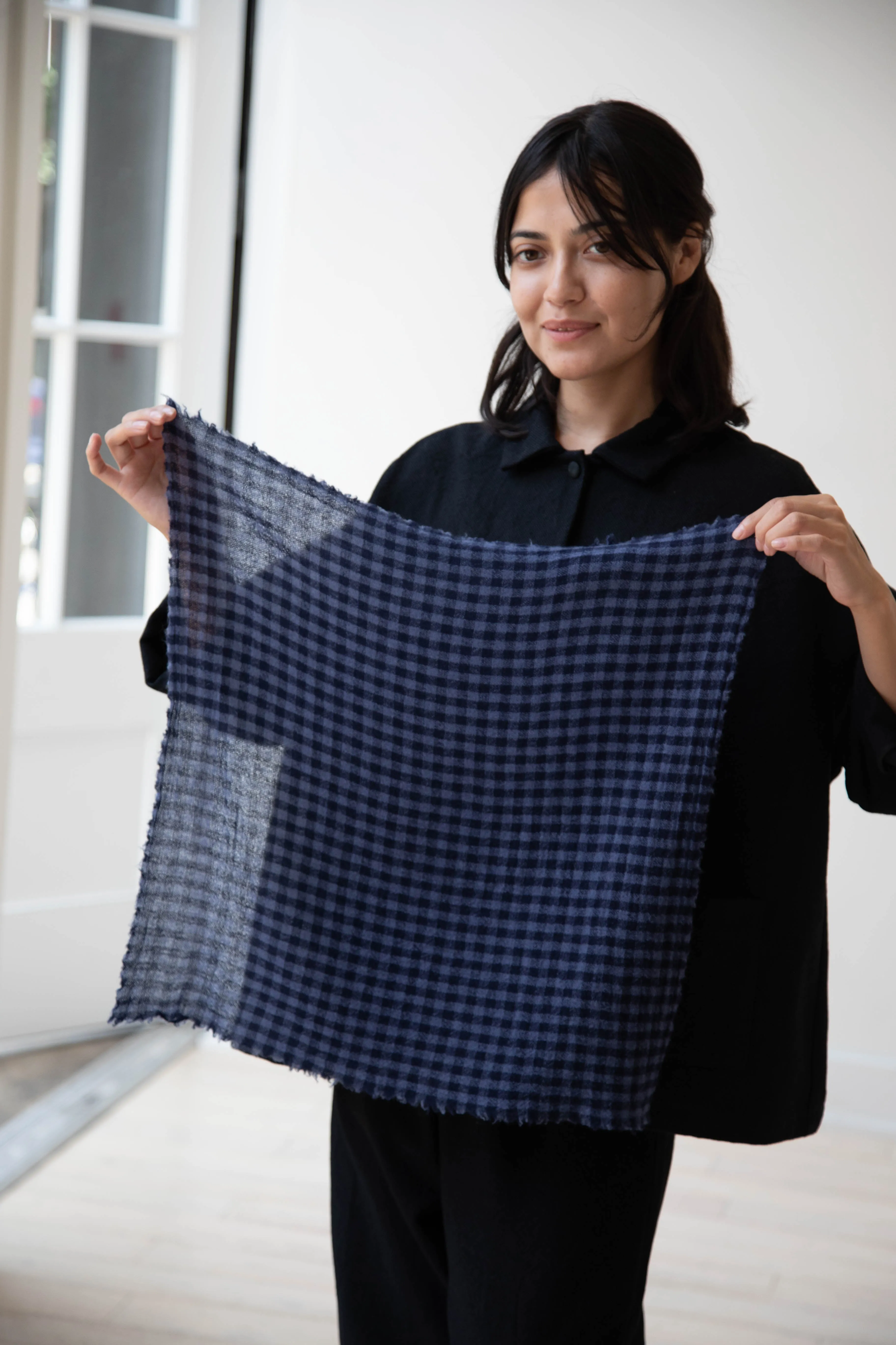 Apuntob | Small Cashmere Scarf in Blue