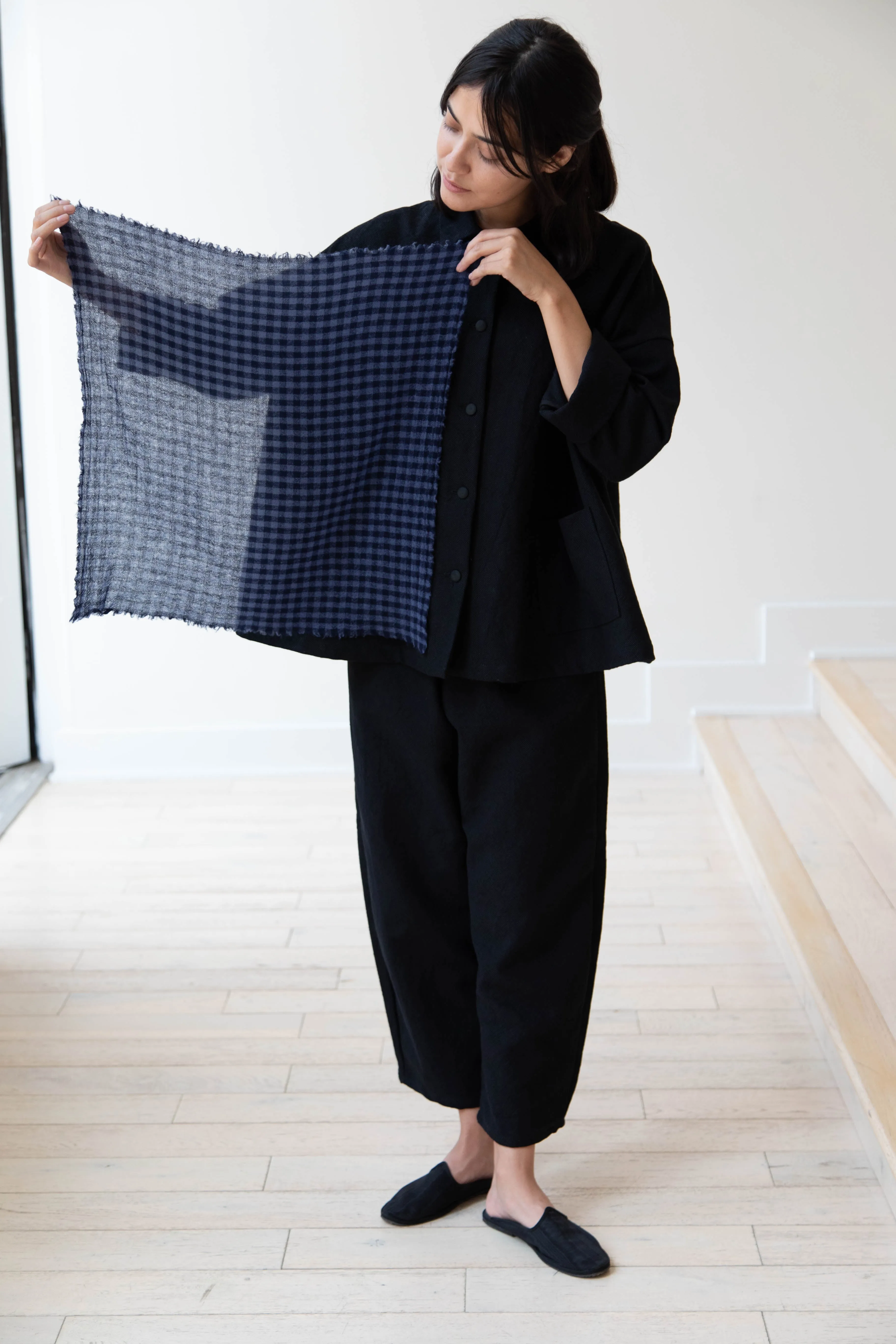 Apuntob | Small Cashmere Scarf in Blue