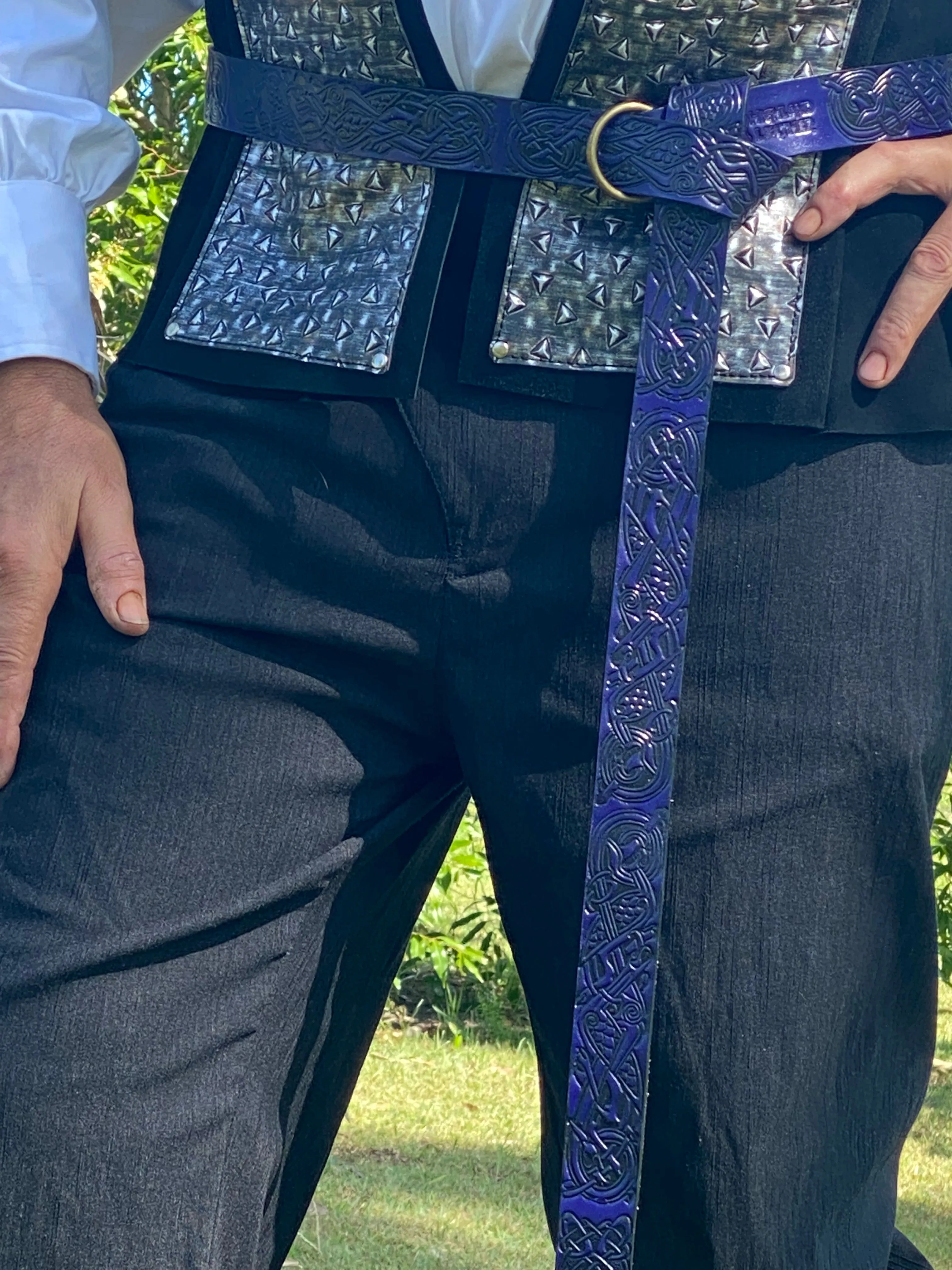 Embossed Medieval/Viking Leather Belts with Ring in choice of Black, Blue, Burgundy or Purple - Individually handmade
