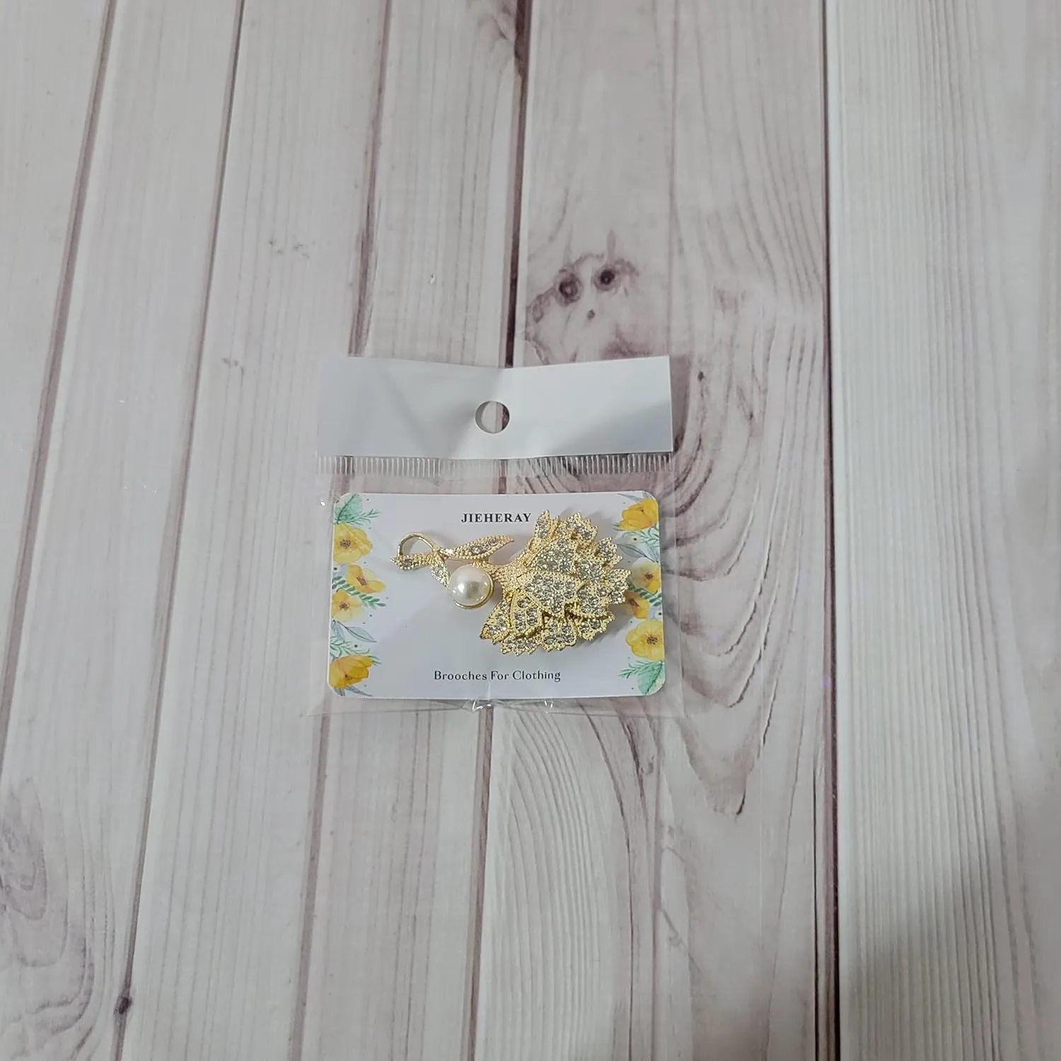 JIEHERAY Elegant Brooches for Clothing, Stylish Accessories for Jackets, Dresses, Scarves & More