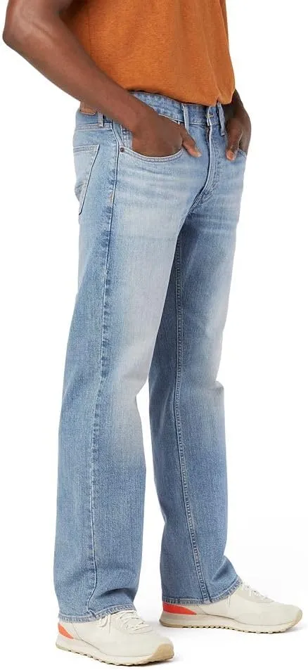 Levi Strauss Signature Gold Men's Relaxed Fit Flex Jeans (Available in Big & Tall)