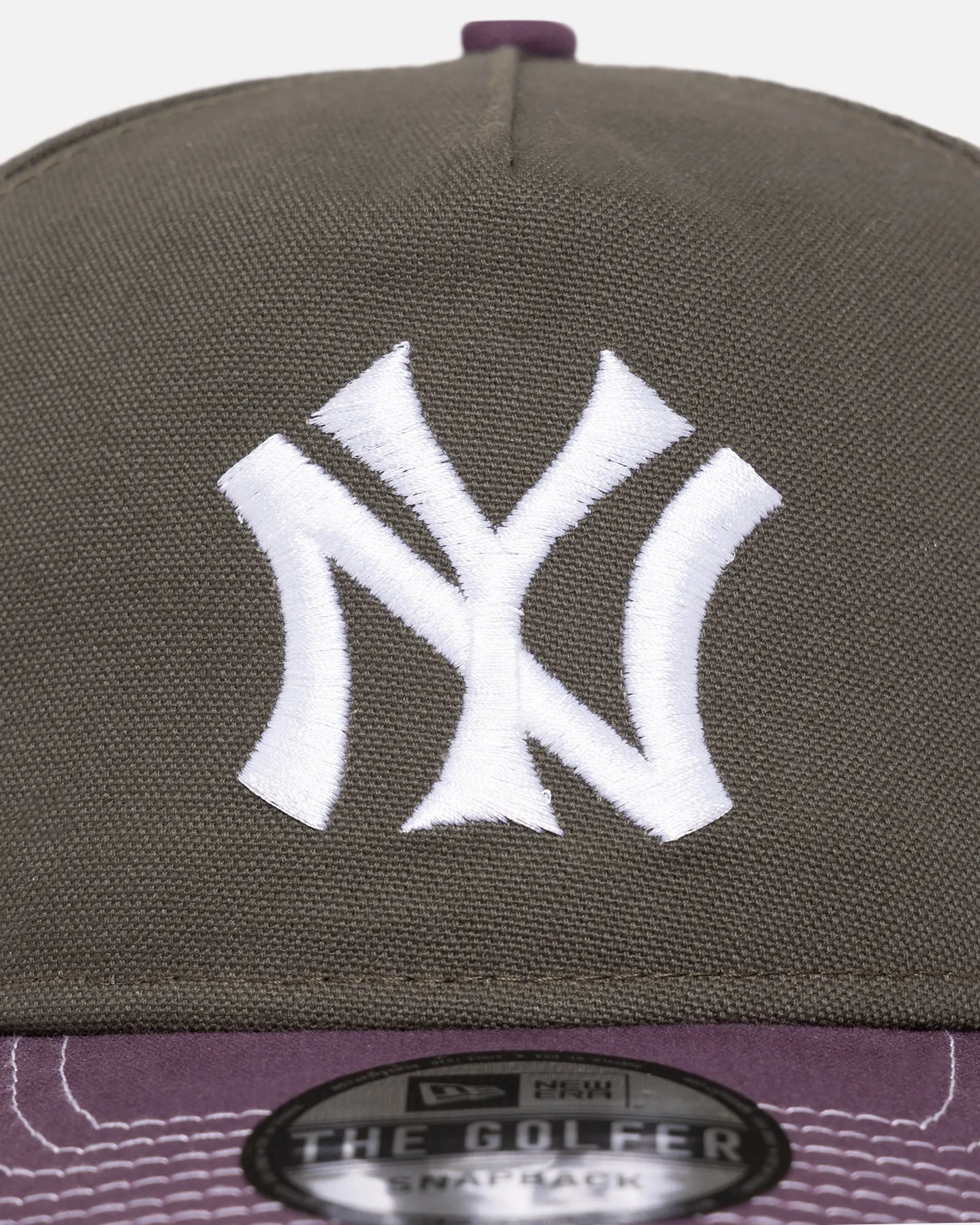 New Era New York Yankees 'Contrast Visor' Pre-Curved Golfer Snapback Moss/Plum
